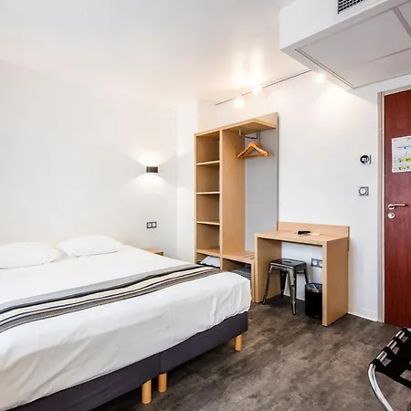 Pb - Paris-barcelone 3*