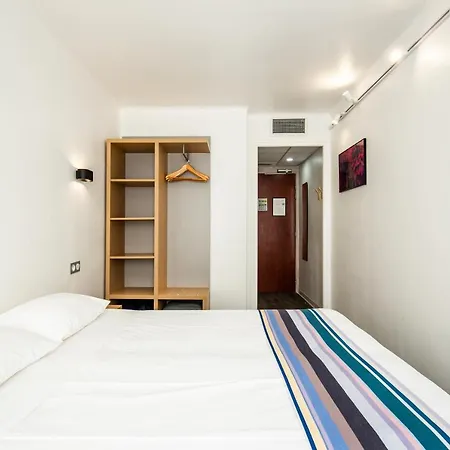 Pb - Paris-barcelone Szálloda 3*