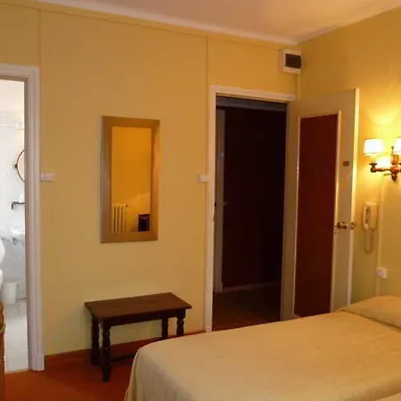 فندق Pb - Paris-barcelone 3*