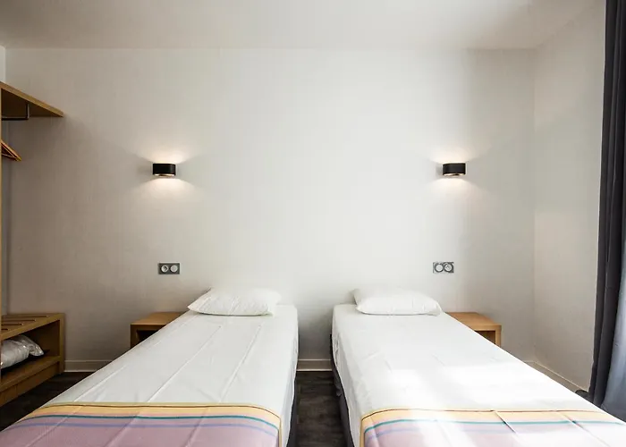 Pb - Paris-barcelone 酒店